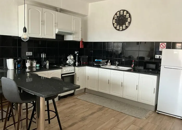 Boa Nova Base. * פונשל